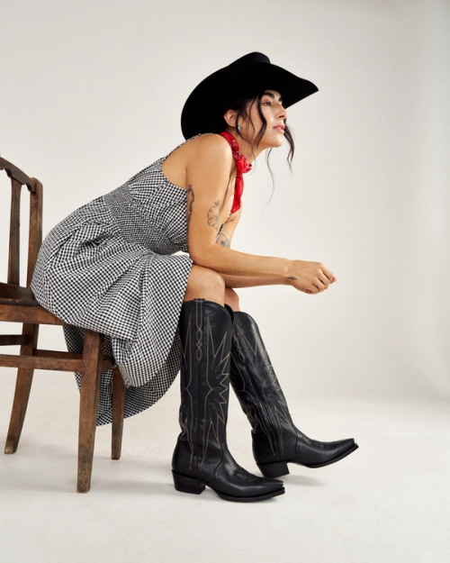 10c9a2ef3da3e315e3dbd10f75d8a00cb10ef6fa-2000x2500-1.png